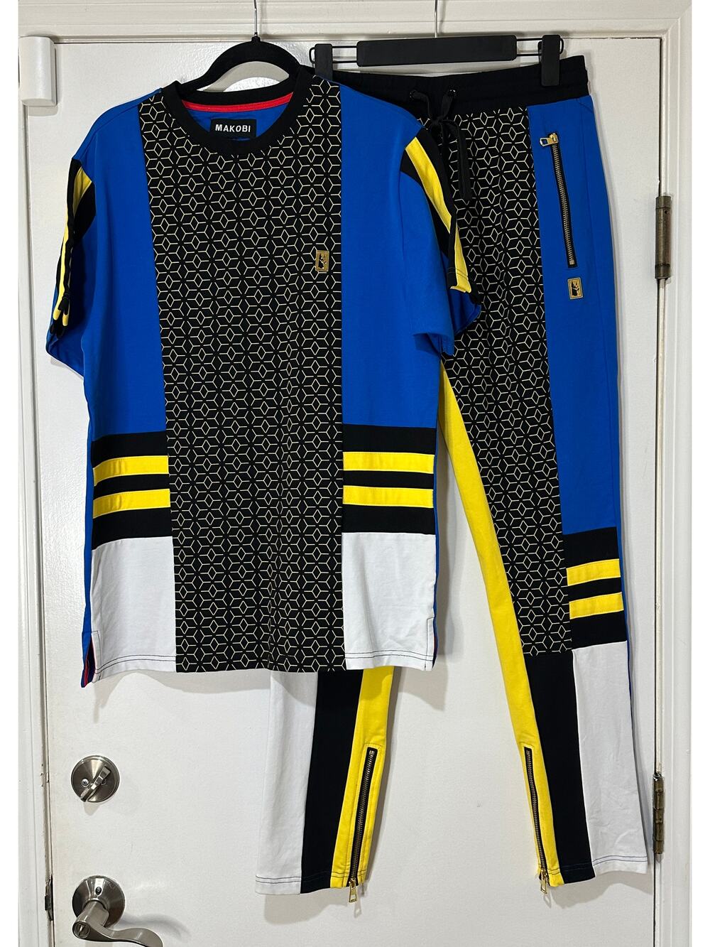 Makobi Men’s 2 Piece Tracksuit Royal Blue Yellow Black White Sz Medium Pre-Loved